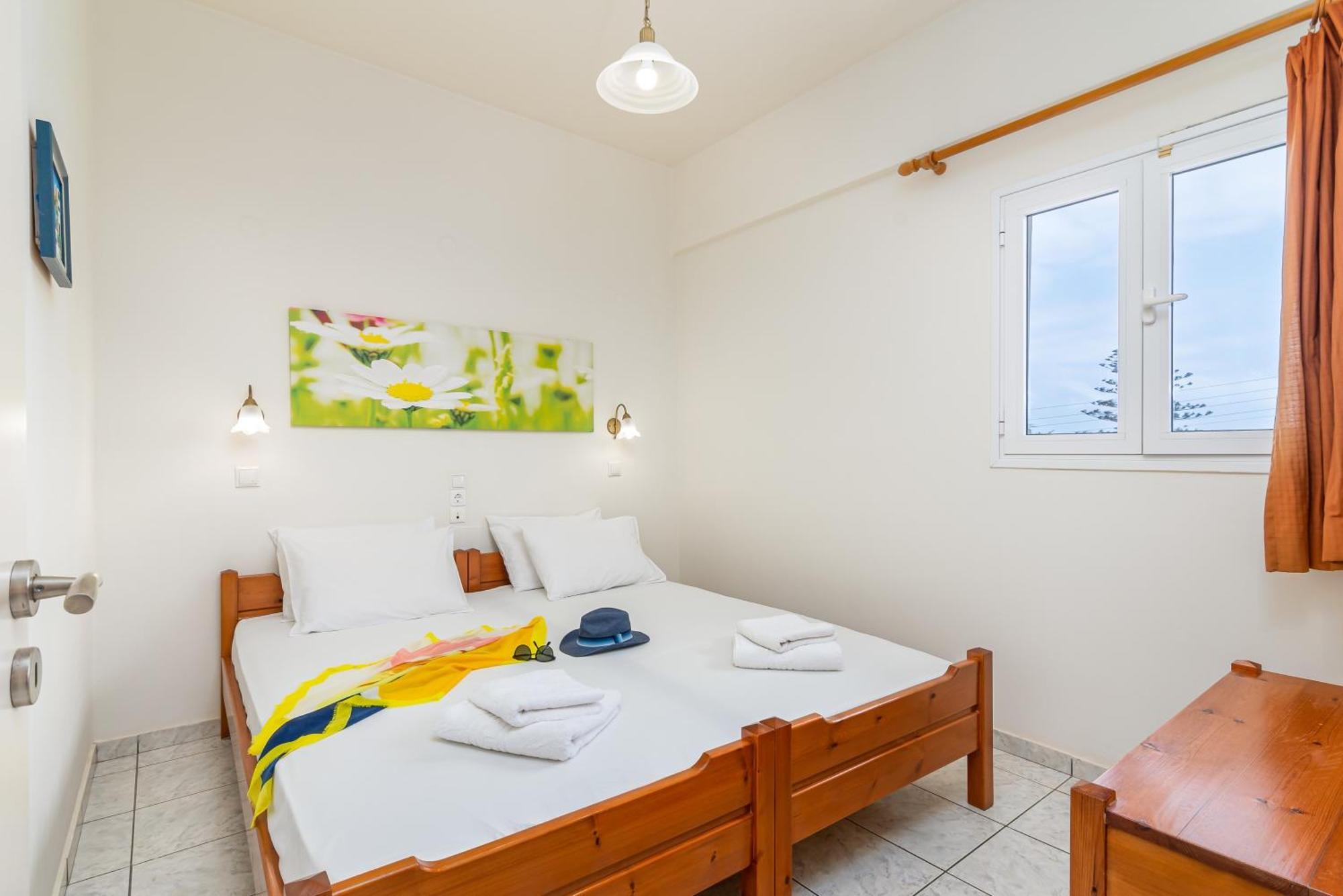 Mylos Apartments Anissaras Херсонисос Екстериор снимка